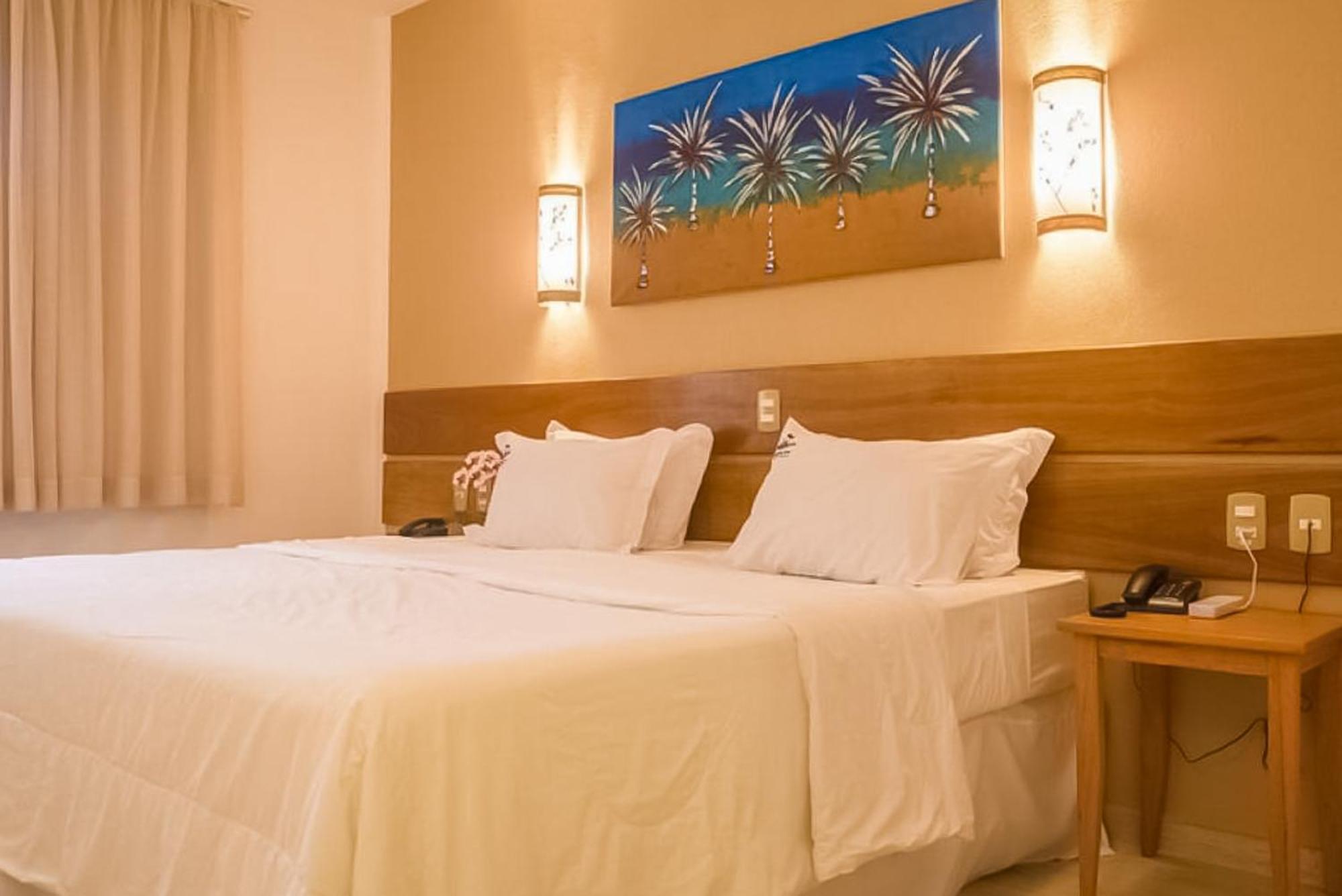 Fradissimo Hotel 安格拉杜斯雷斯 外观 照片